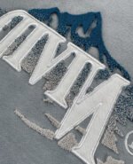 Divin By Divin Mountain Peak Crewneck