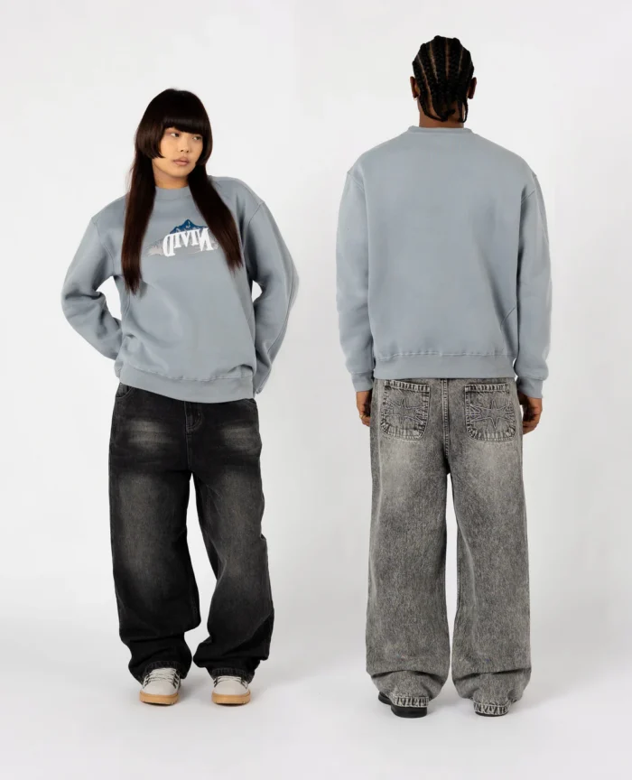 Divin By Divin Mountain Peak Crewneck (2)