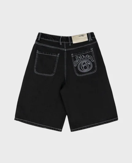 Divin by Divin Black Six Denim Jort