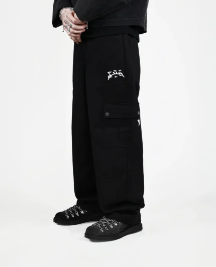 Divin by Divin Black Twill Pant