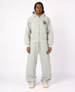 DivinByDivin Pantalon de jogging vgris brodé Coa (6)