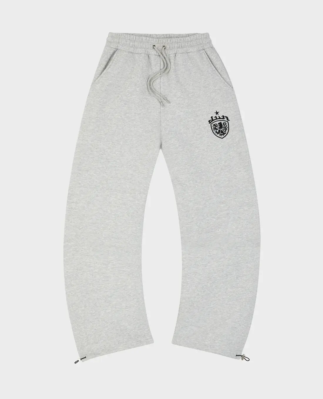 DivinByDivin Pantalon de jogging vgris brodé Coa DivinByDivin Pantalon de jogging vgris brodé Coa